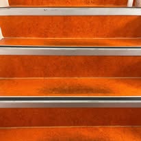 Trap versleten voor schoonmaken